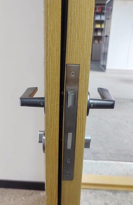 오른쪽 내쪽 열음 방지 문 H2425*W950*70 mm 소음 감축 및 개인 정보 보호