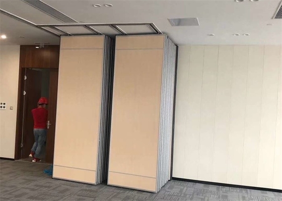단일 및 이중 휠 제어 롤러 음향 이동 분단 벽